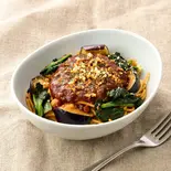 揚げなすとほうれん草のボロネーゼ Fried Eggplant and Spinach Bolognese（カフェ・ド・クリエ 博多大博通店）