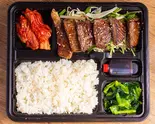 旨味爆発!和牛上ハラミプレミアム弁当(A5和牛焼肉・上野【ゆう焼けこやけ】6/1NEW OPEN!!)