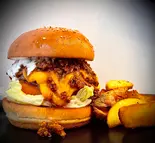 CHILI CHEESE BURGER / チリチーズバーガー（ハンバーガー＆ジャンクフード THE SPRINGFIELD）
