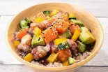 2.サーモンとタコのオリジナルハワイアンポキ（十五穀米のヘルシーポキ丼の店 Poke Poke 天下茶屋店）