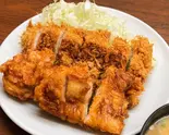 チキンカツと唐揚げ弁当（キヨリト食堂）