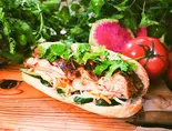 ジャークチキンのバインミー Bánh mì of jerk chicken（【バインミー専門店】 レモングラスbánh mì Specialty Store Lemongrass）