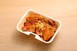 北海道産 特盛ピリ辛豚皿 ロース・肩ロース・バラ相盛(帯広豚丼 十勝晴れ 一番町店)