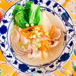 島豆腐と温野菜の湯豆腐〜ニンニクポン酢〜（宅配専門沖縄料理おとぉり）