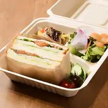 信州サーモンとアボカドのサンドイッチ Shinshu Salmon and Avocado Sandwich(カフェ オレンジブーツ cafe orange boots)