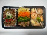 プルコギ丼+ナムル盛り合わせ+韓国式玉子焼き ほっとする味わい✨ 野菜たっぷりのバランス定食！（Welcome Ikemen）
