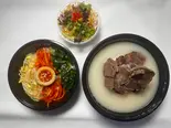 3種セット④ 韓国ヘルシー定食 新鮮野菜サラダ+ミニビビンバ+ソルロンタン（Welcome Ikemen）