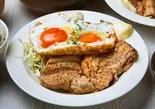 チャーシューエッグ【単品】（あたに食堂）