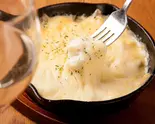 マカロニと鶏肉のグラタン(湯島大衆バル 鶏ットリア ~torittoria~(トリットリア))