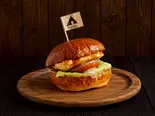 照り焼きチキンバーガー（全粒粉入り自家製バンズを使用したハンバーガーのお店【teltta】）