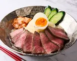 ローストビーフのせ盛岡冷麺 Morioka Cold Noodles with Thickly-Cut Roast Beef（東京冷麺スタンド 国分町2丁目店）