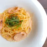 [menu限定]イカとほうれん草の明太子クリームソース（<名物もちもち生パスタ>スマイルオンザテーブル妙蓮寺）