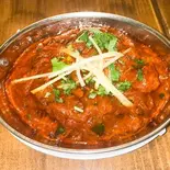 チキンティッカマサラカレー Chicken tikka masala curry（アジアンダイニング・ベイリーフ）