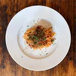 手打ちパスタ"タリアテッレ"ボロネーゼ（手打ちパスタのイタリアン”オステリアモンテ”）