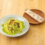 111.グリルベーコンのジェノベーゼクリームパスタ<ベーコンのトマトスティックピザ付き>（鎌倉パスタ 名古屋パルコ店）