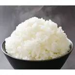 ご飯(230g)、鰻の成瀬 秘伝のタレ(15ml)、山椒付（鰻の成瀬 神戸湊川店）