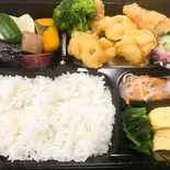 大分県名物とり天弁当 Famous Oita Prefecture Chicken Tempura Bento Box（九州八豊やせうまだんご汁）