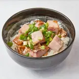 チャーシュー丼（二代目めん屋 秋もと）