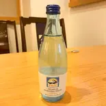 瓶炭酸水富士プレミアムスパークリングウォーター(鮨、鰻の割烹勘べえ)