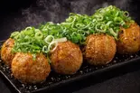 ネギまみれ！ネギ塩ダレたこ焼き(8個)（タコとハイボール 横浜杉田店）