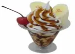 バナナキャラメルソースパフェ（鶏白湯ラーメン 鳥やま）