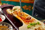 海老すり身入り牛髄焼き・虾滑烤牛骨髓(小尾羊 薬膳しゃぶしゃぶ 巣鴨店)