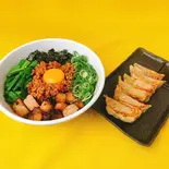 台湾カレーまぜそば・餃子セット（ラーメンKING）