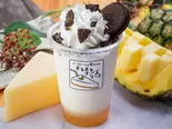 クッキー＆ホイップクリーム飲むパインチーズケーキ（チーズケーキは飲みもの。まるまるチーズケーキ）