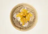 【とろ〜り】「チーズ焼売」(起司/芝士燒賣) (4個)（3米3下北沢店-お粥と点心専門店）
