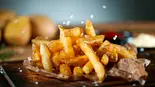 肉屋のフライドポテト(ミートイートアップ吉祥寺店)
