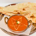 パター海老カレーButter Shrimp Curry(ナン/ライス付きセット)（ドワリカズ/DWARIKAS）