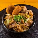 豚焼肉丼(唐揚げ2個、メンチカツ、クリームコロッケ)（満腹食堂 新栄店）