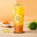 【新小岩限定】香港式ハニーレモンティー(冰红茶)700ml（TOKI SEVEN TEA＆台湾鶏排ジーパイ、自家製からあげ 新小岩店）