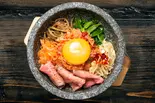 【希少部位ミスジ】溶岩焼きローストビーフビビンパ Yogan-Yaki  Roast Beef Bibimbap（溶岩焼きビビンパ専門店「ファルファサン」 竹ノ塚店）