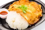 玉子焼きご飯 ข้าวไข่เจียว（タイ料理　クルアチャオプラヤー）