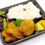米パン粉で作った国産豚のグルテンフリーヒレカツ弁当（ヘルシーハット）