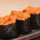 ウニ軍艦【3貫】（阿部寿司 広尾本店）