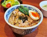 炭焼きせせり丼（炭焼き火垂るの）