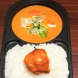 野菜カレー＆ご飯 チキンティッカ付き（アジアン レストラン マナスル）