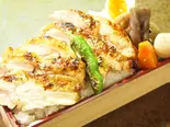 若鶏のもも焼き重 Grilled Chicken Thigh Rice Box（海畑 池袋店）