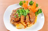 じゃが芋と豚バラ肉の柔らか蒸し【粉蒸肉】（川覇王）