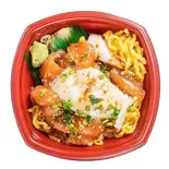 サーモンユッケ丼(丼丸箱崎店)