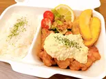 鶏ももチキン南蛮弁当（Sake＆Meal EBITORI）