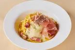 たっぷりチーズと厚切りベーコンのカルボナーラ Cheese and Bacon Carbonara（洋麺屋 祇園パスタ 亀有店）
