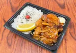 豚の生姜焼き弁当（デカ盛り弁当 はるき 平岸店【唐揚げ弁当屋】）