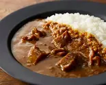 和牛すじと牛タンカレー（焼肉まつやま）