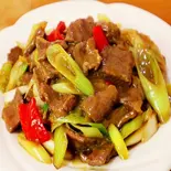 牛肉と長ネギの炒め（三国の宴）