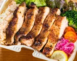 ケイジャンチキンと玄米のお弁当【CCB】（【もっちり玄米と低脂質チキン】とりげん食堂 東山町1丁目店）