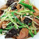 レバーニラ炒め(中華料理西遊記 成増店)