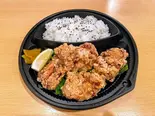 唐揚げ弁当(居酒屋 しおのや)